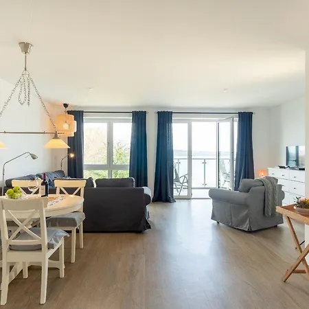 Haus-seeblick-in-bosau-wohnung-3 * 보사우