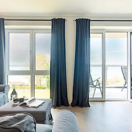 아파트 Haus-seeblick-in-bosau-wohnung-3 보사우