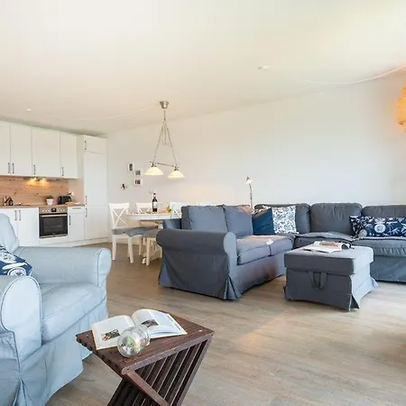 Haus-seeblick-in-bosau-wohnung-3 *