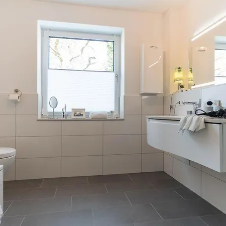 Haus-seeblick-in-bosau-wohnung-3 아파트 *